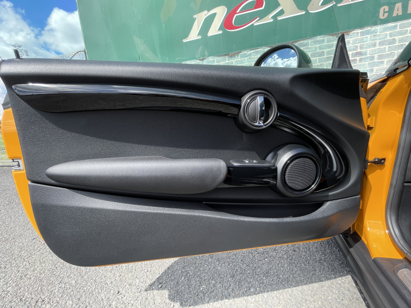 car thumbnails