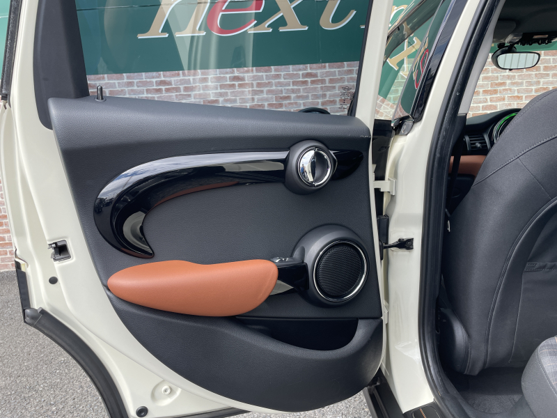 car thumbnails